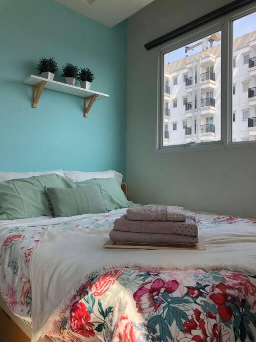 Apartemen Lrt Access With Netflix, Wifi, Gym And Pool, Signature Park Grande Jakarta
